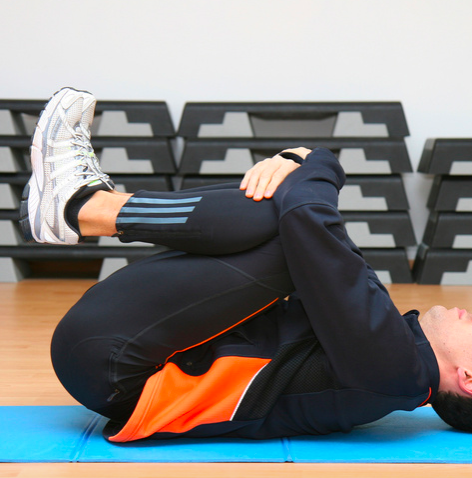 10 esercizi di ginnastica posturale per correggere la schiena